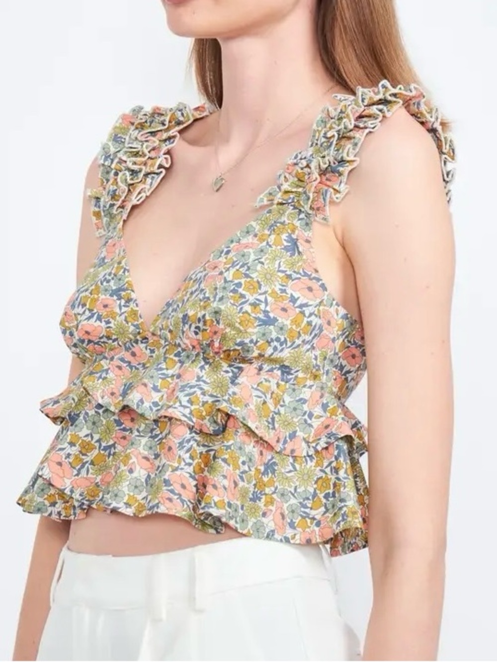 Southmoon Under - Juniper Blu Ruffled Floral Peplum Crop Top in Pastel Multi